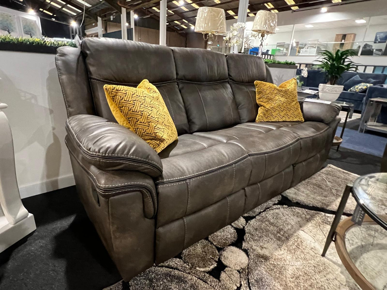 Luca Sofa Suite