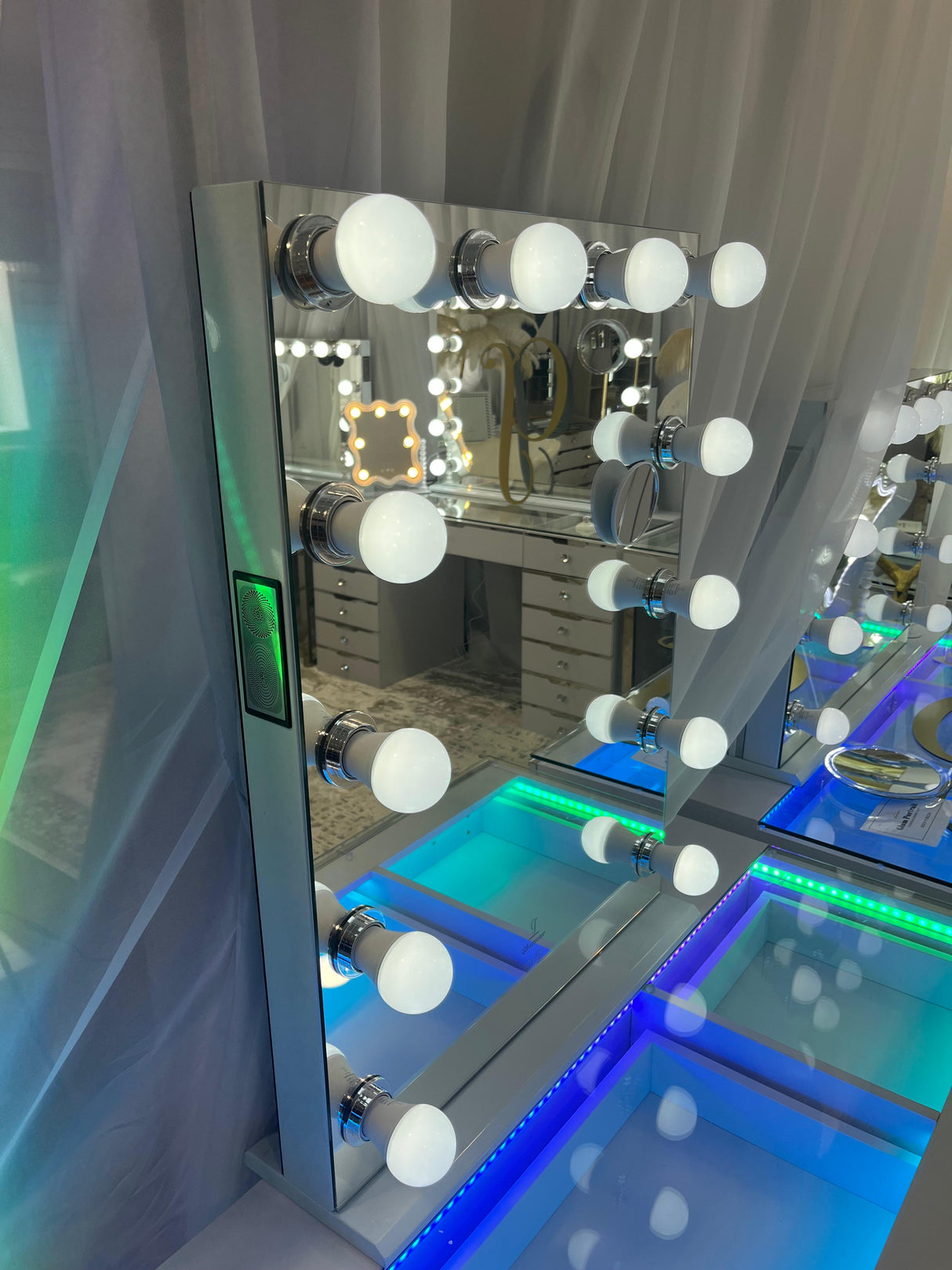 BUNDLE: Glam 6 Drawer and Portrait Mirror