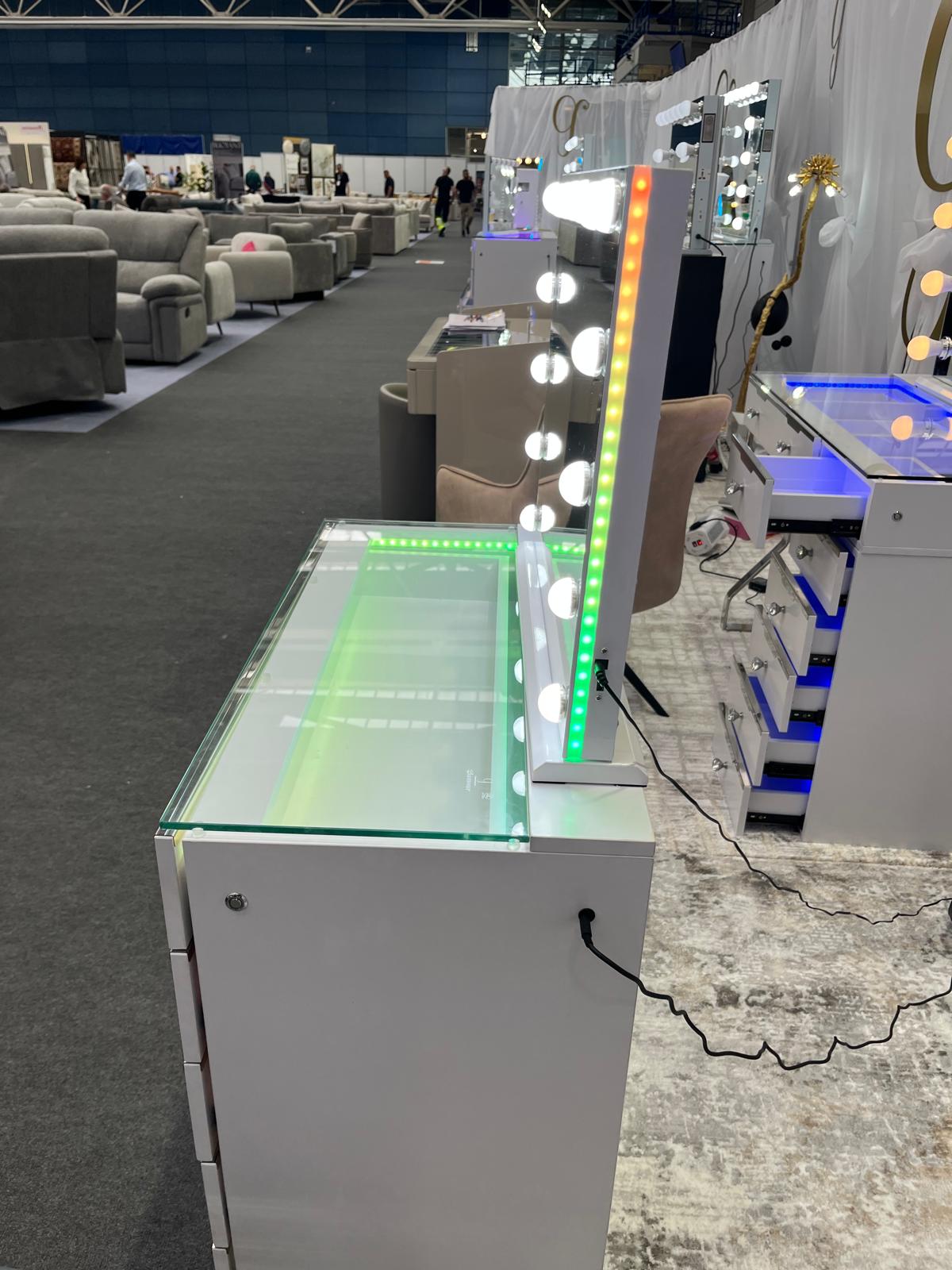 Glow 18 Rainbow Mirror