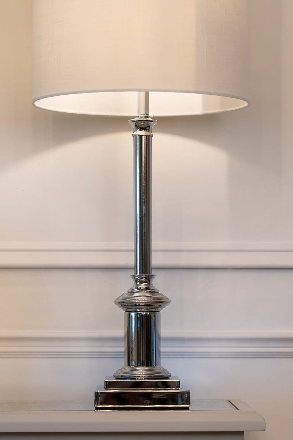 TILLY TABLE LAMP
