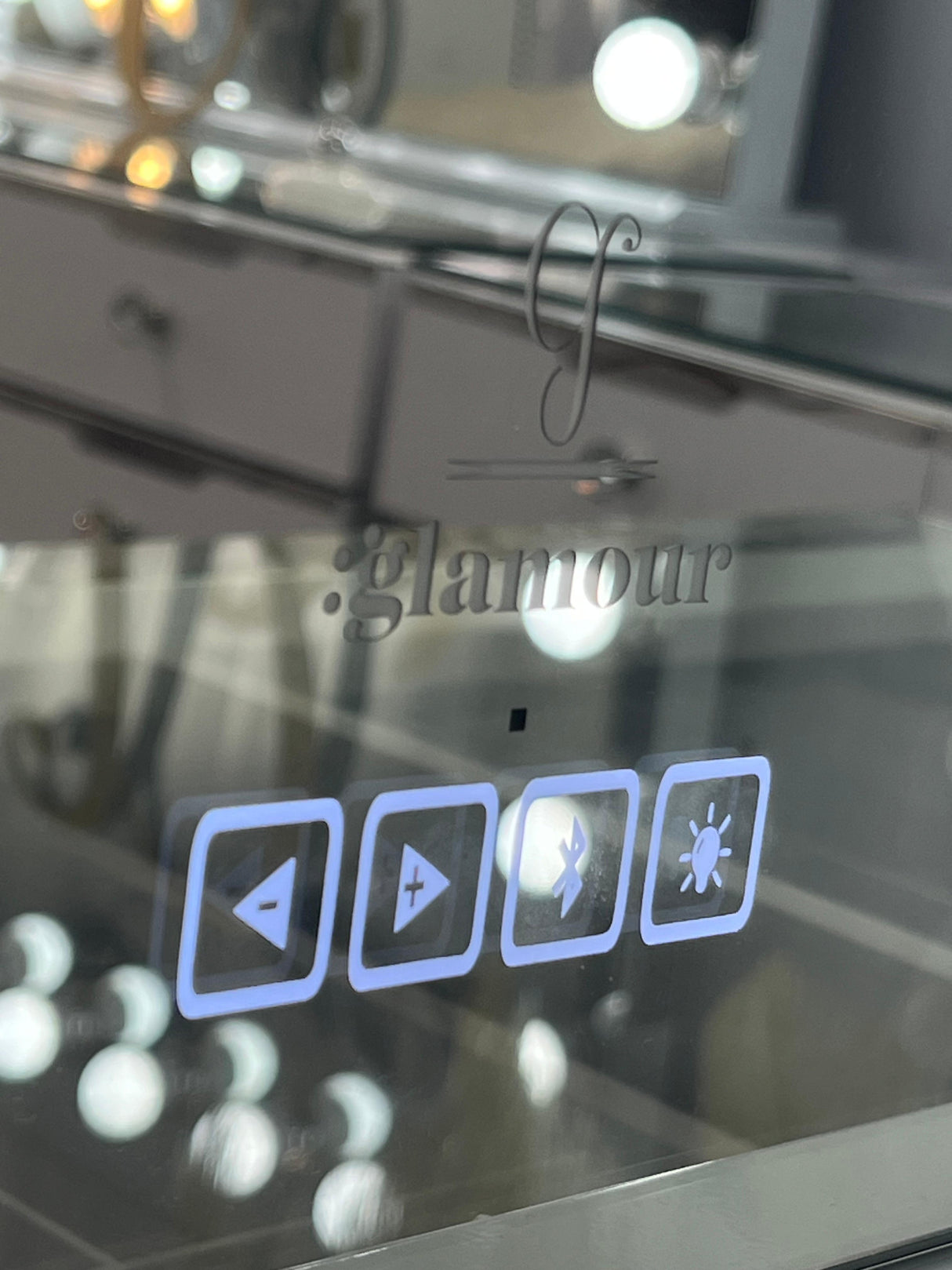 BUNDLE: Glam 8 Drawer and Landscape Mirror