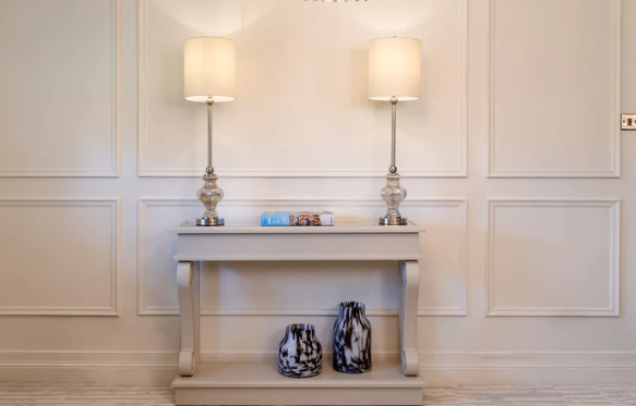 Verona Console Table