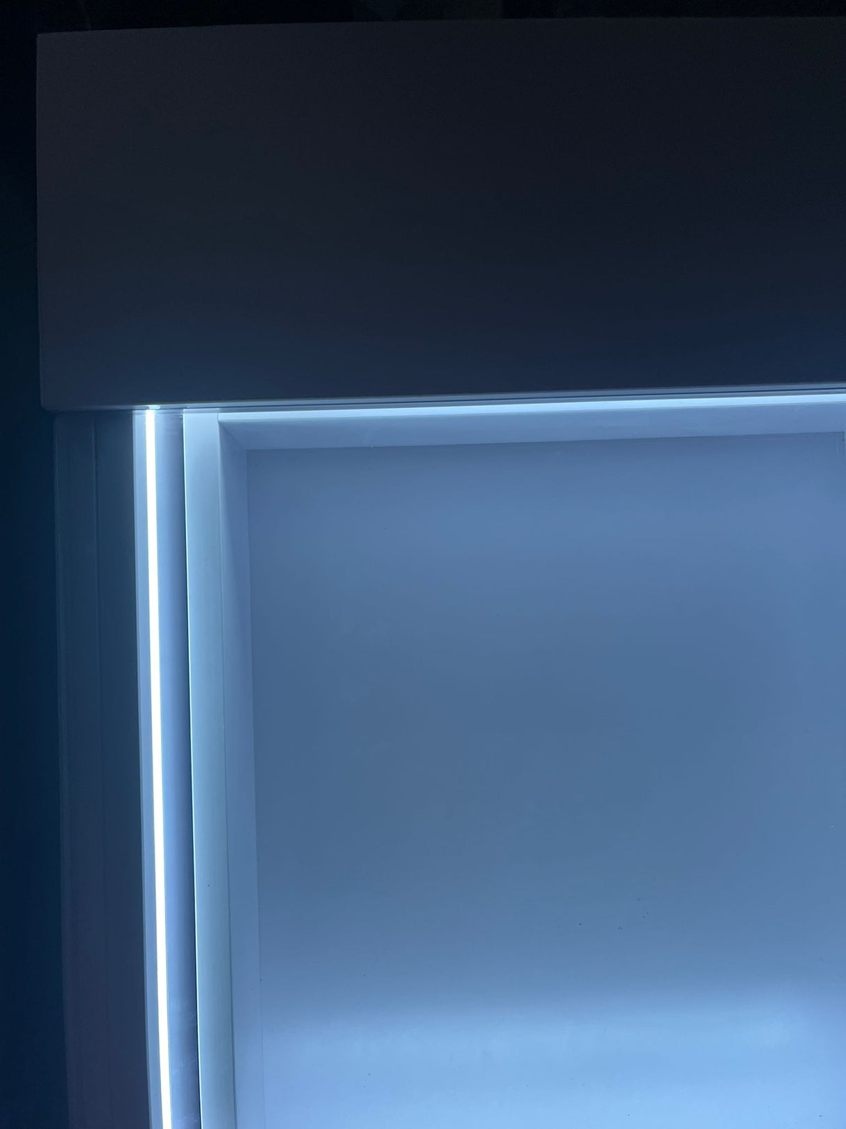 BUNDLE: Glam 8 Drawer and Landscape Mirror