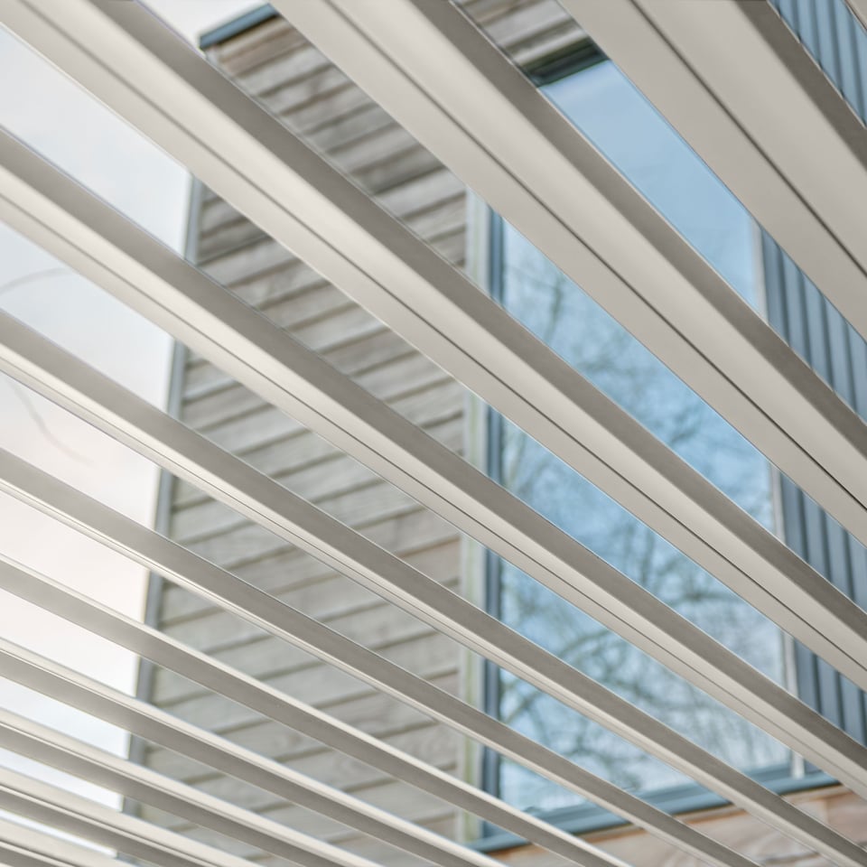 Hilton Aluminium Pergola in Pebble