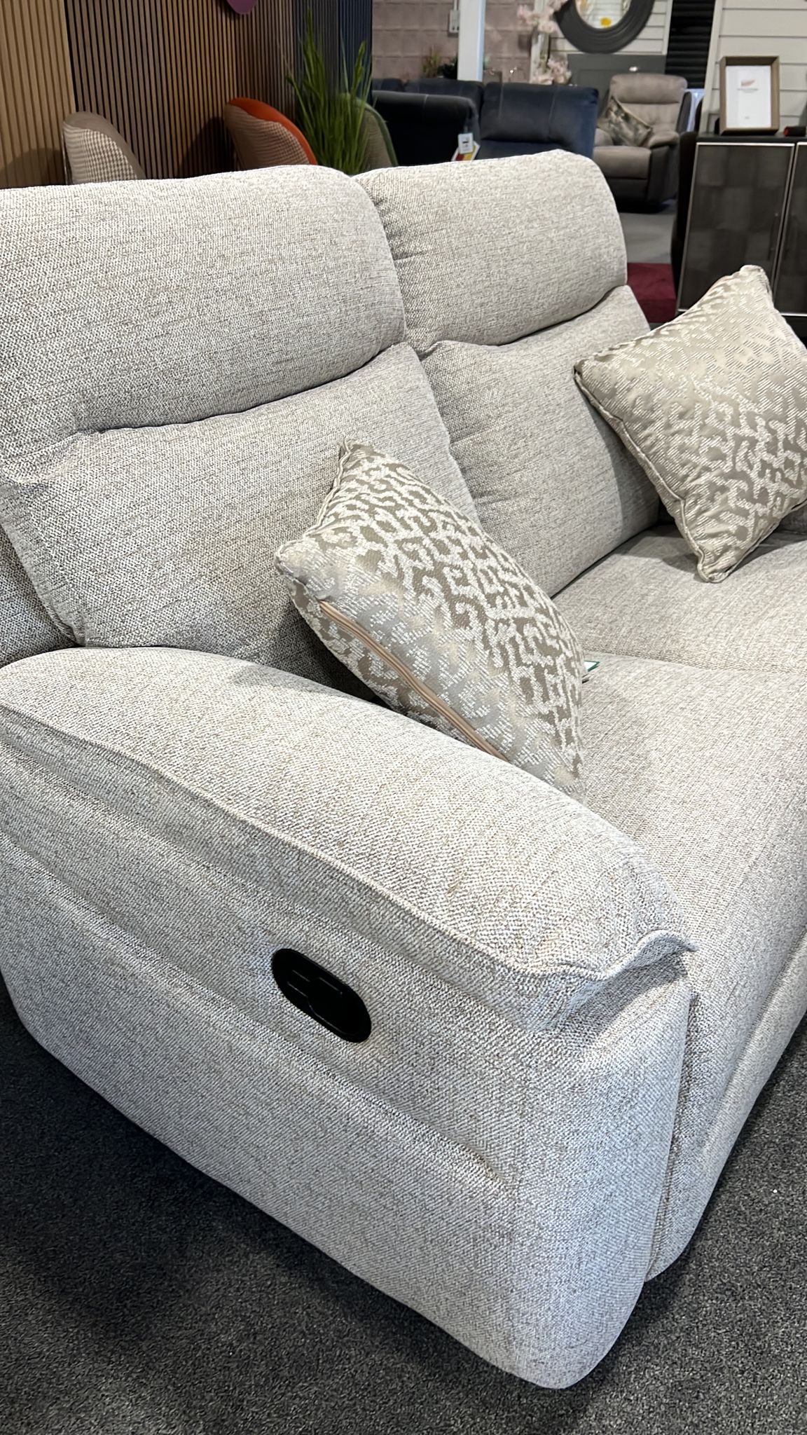 The Verida Suite 3 + 2 + 1  Grey