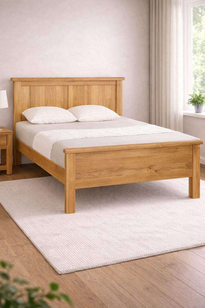 Salisbury Panelled Bed
