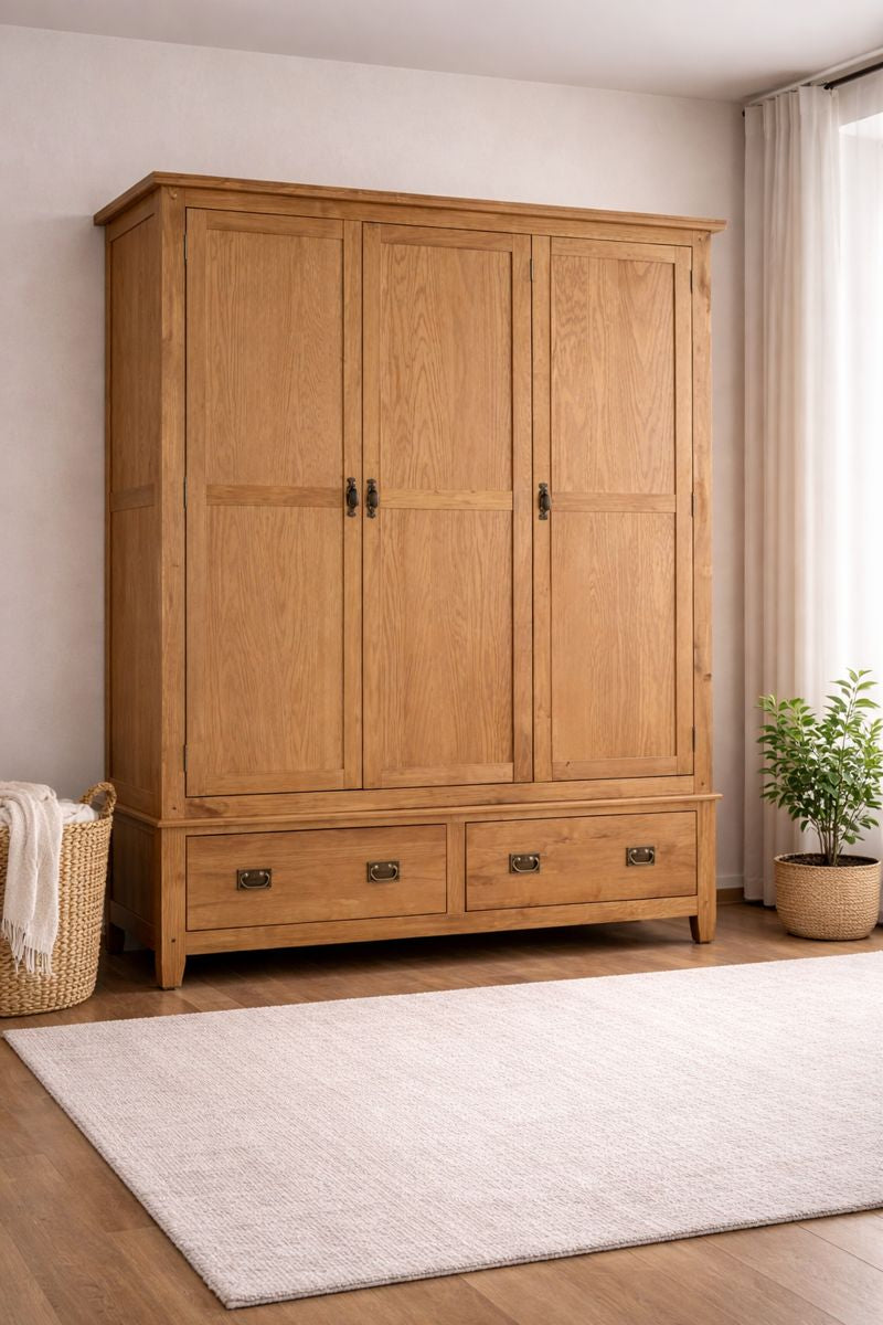 Salisbury Triple Robe