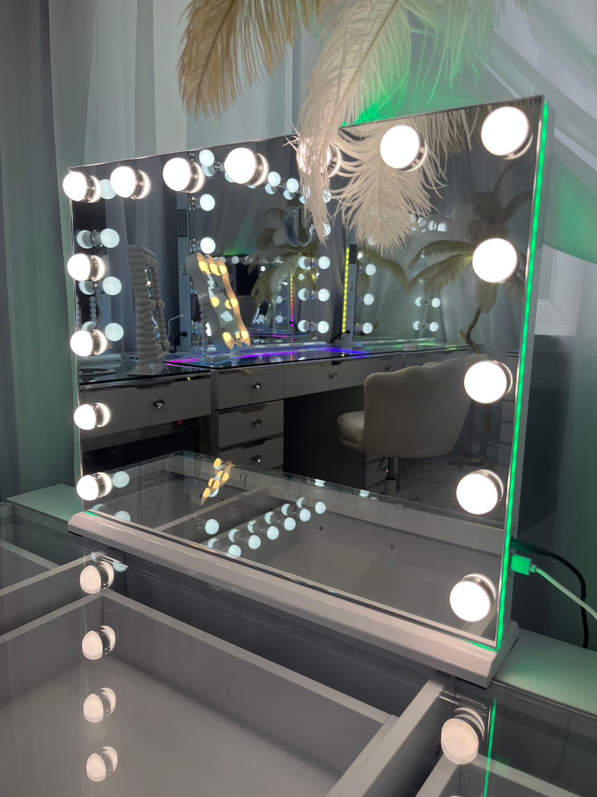 Glow Luminex 15 Mirror