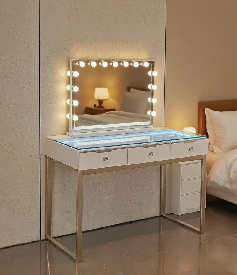 Glamour Collection