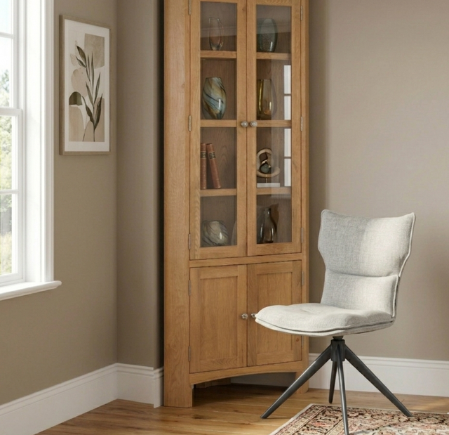 Nero Swivel Dining Chair