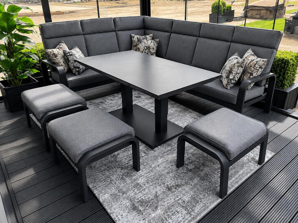 XL Barcelona Corner Set with Stools