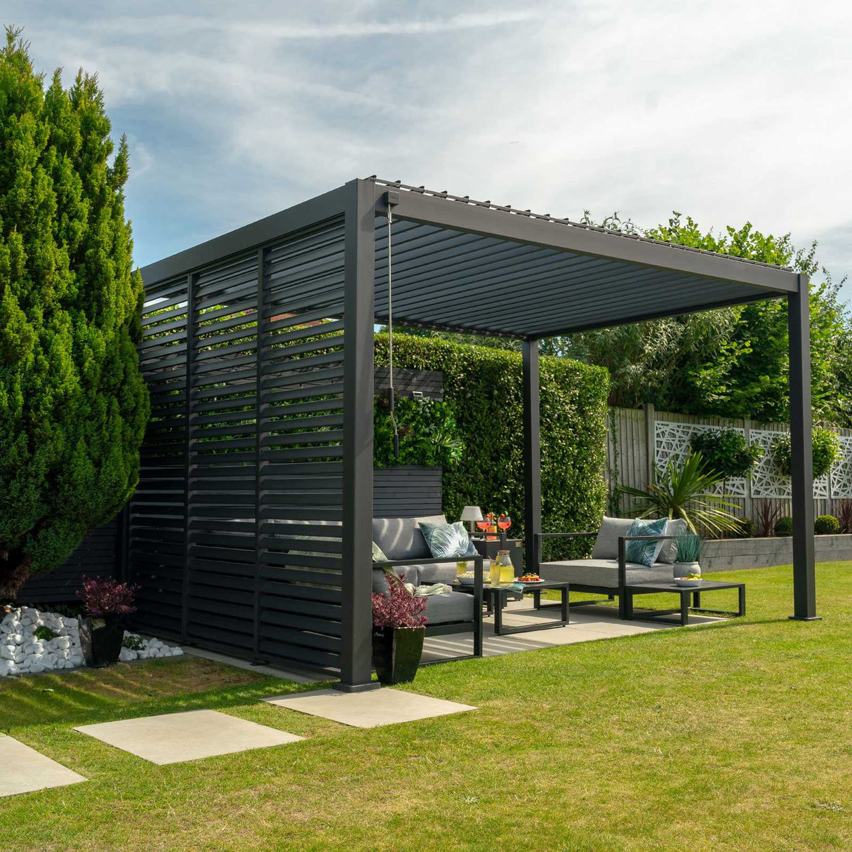Aluminium Fixed Louvred side walls for Hilton Pergola