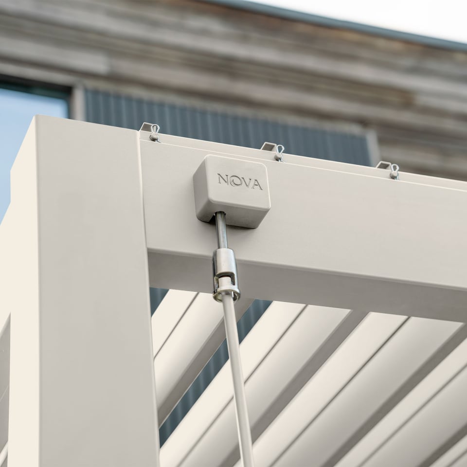 Nova Hilton Aluminium Pergola in Pebble